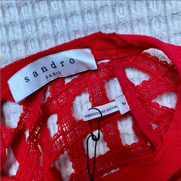 Sandro Paris Lace Blouse FR 2 US 6 Red Cutout Short Sleeve Keyhole NWT $250 - Picture 13 of 13